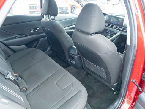 Used 2024 Hyundai Elantra SEL w/ Convenience Package FWD image 34
