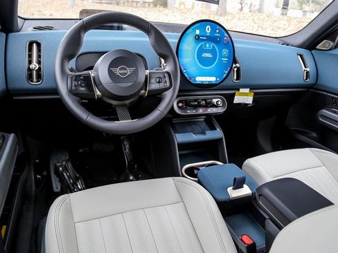 New 2026 MINI Cooper Countryman S w/ Comfort Package Max image 9