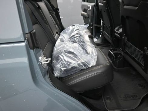 New 2026 Jeep Gladiator Sport AWD/4WD image 24