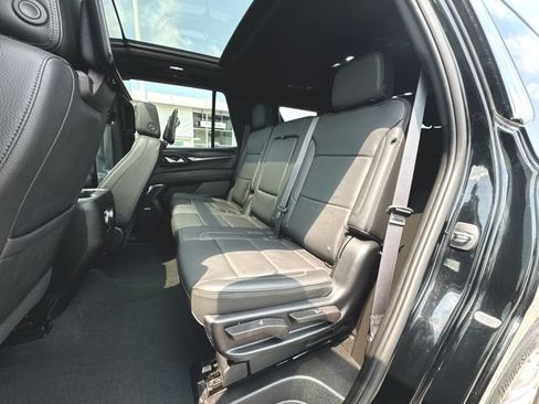 Used 2023 GMC Yukon Denali w/ Denali Reserve Package AWD/4WD image 26