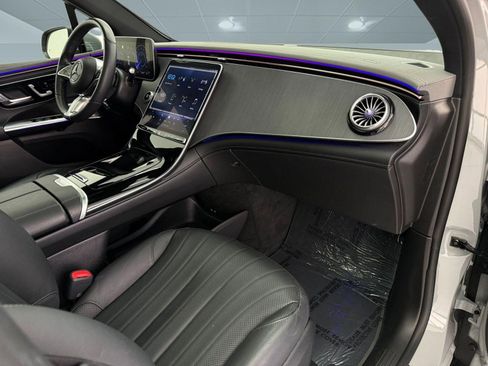 Certified 2023 Mercedes-Benz EQE 500 4MATIC SUV image 22