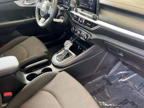 Used 2023 Kia Forte LXS image 15