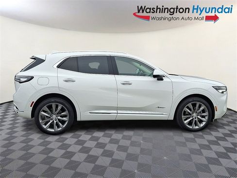 Used 2021 Buick Envision Avenir w/ Technology Package II image 7