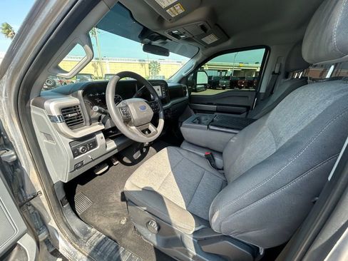 Used 2024 Ford F250 4x4 Crew Cab Super Duty image 12