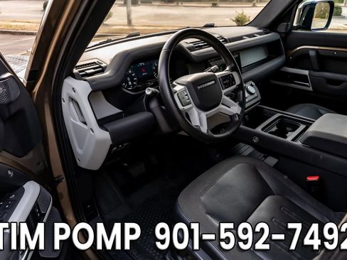 Used 2020 Land Rover Defender 110 SE image 11