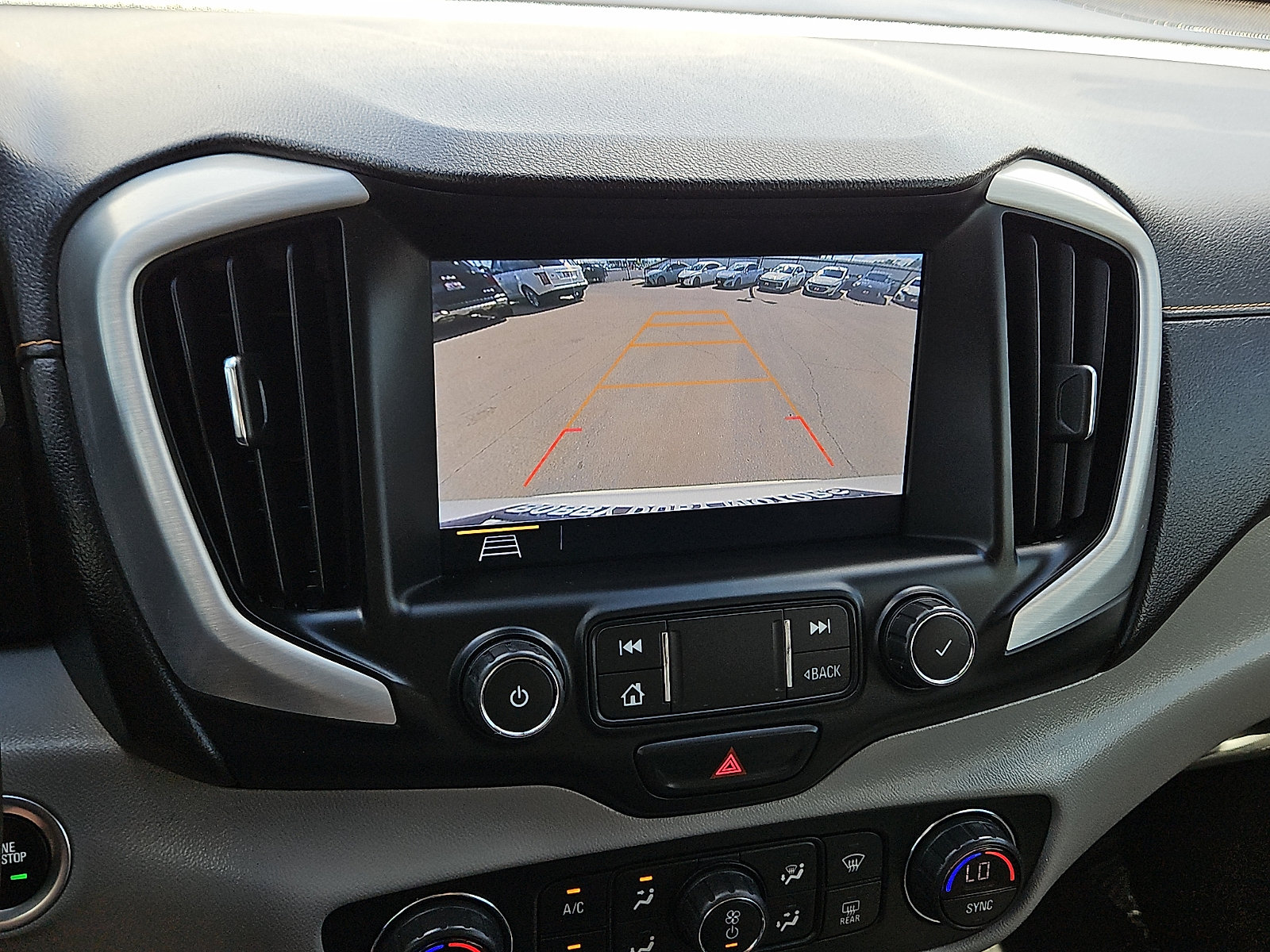 Used 2021 GMC Terrain SLT AWD/4WD image 15