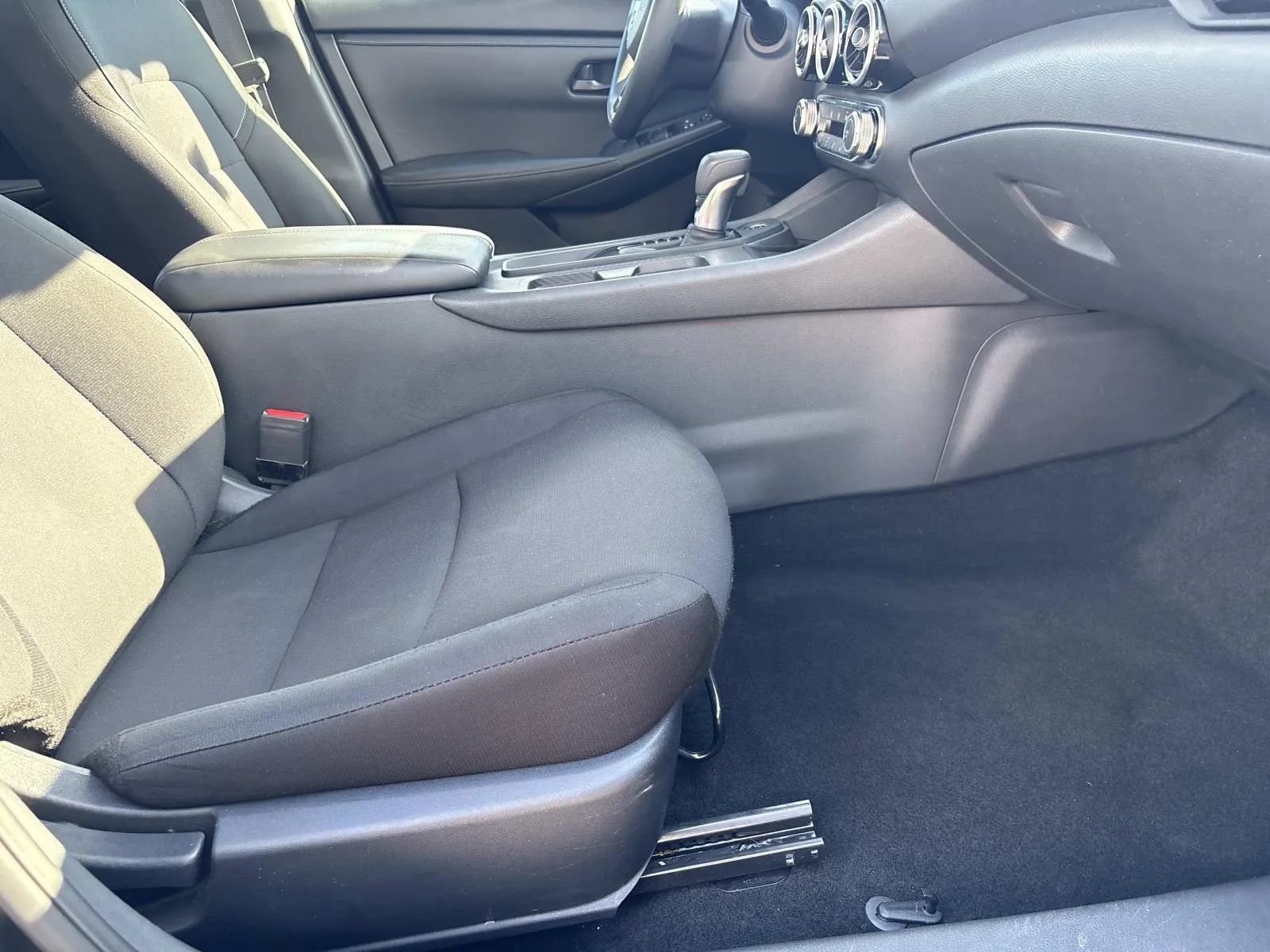 Used 2024 Nissan Sentra S FWD image 20
