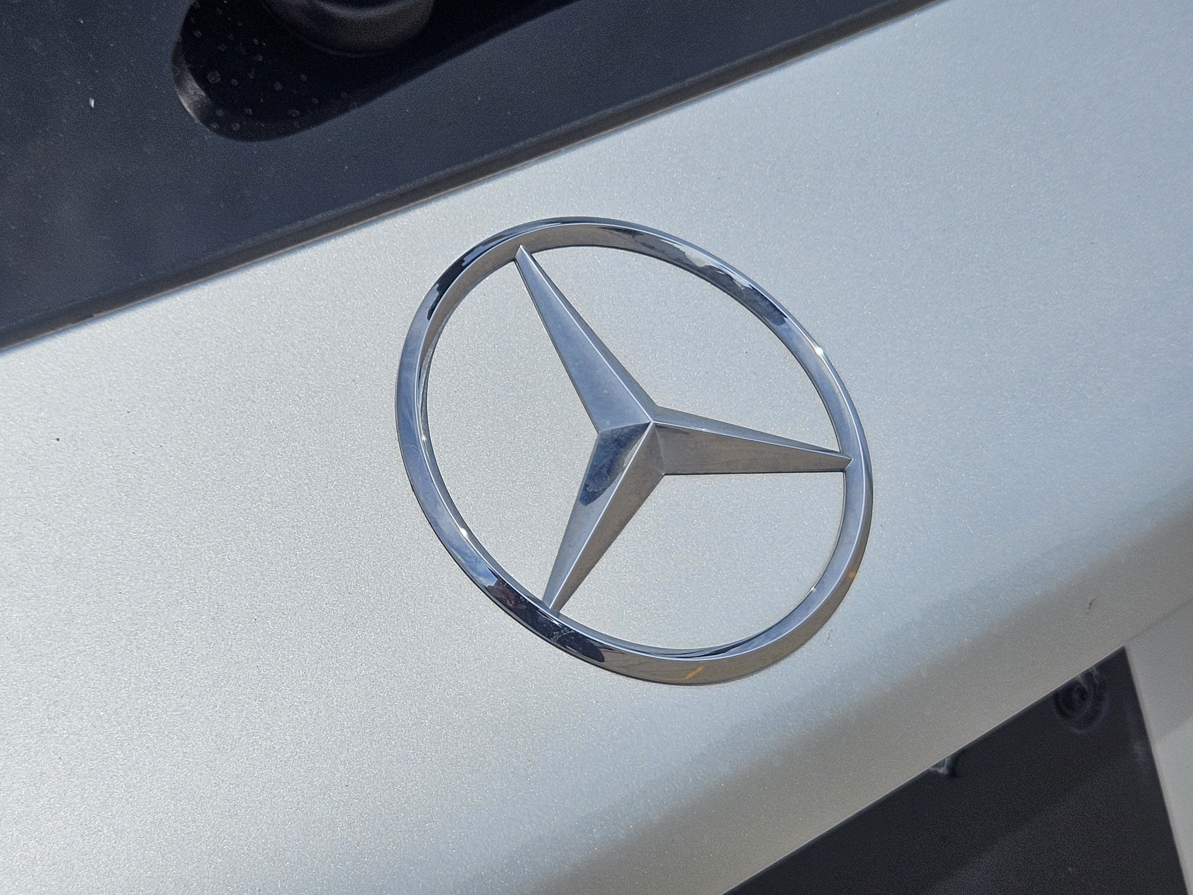 Used 2020 Mercedes-Benz GLC 300 image 29