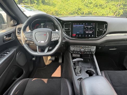 Used 2026 Dodge Durango GT AWD/4WD image 3