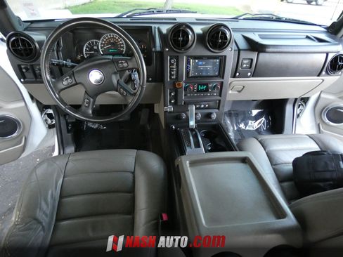 Used 2005 HUMMER H2 w/ Preferred Equipment Group AWD/4WD image 16