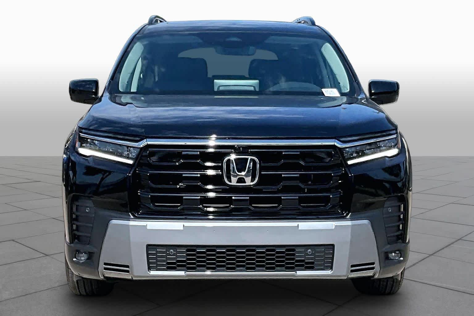 New 2026 Honda Pilot image 3