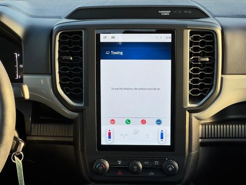 Used 2024 Ford Ranger XL image 13