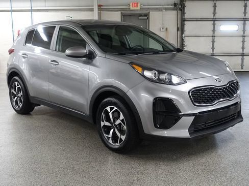Used 2022 Kia Sportage LX FWD image 1