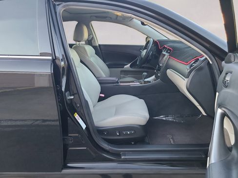 Used 2013 Lexus IS 250 image 24
