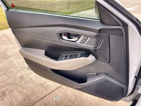Certified 2024 Honda Accord EX-L image 30