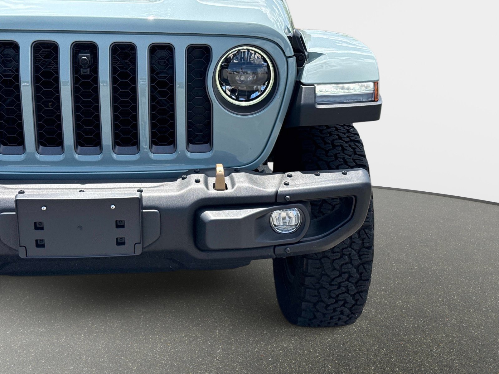 Used 2023 Jeep Wrangler Unlimited Rubicon 392 w/ Trailer Tow Package AWD/4WD image 10