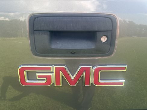 Used 2018 GMC Sierra 1500 Denali AWD/4WD image 5
