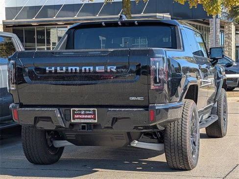 New 2026 GMC Hummer EV 4x4 Crew Cab image 4