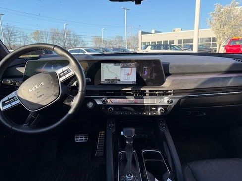 Used 2025 Kia Telluride SX Prestige X-Pro image 8