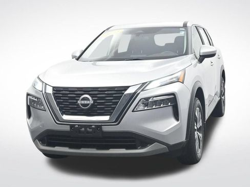 Used 2023 Nissan Rogue SV AWD/4WD image 2