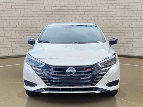 Used 2025 Nissan Versa SR w/ Trunk Package FWD image 2