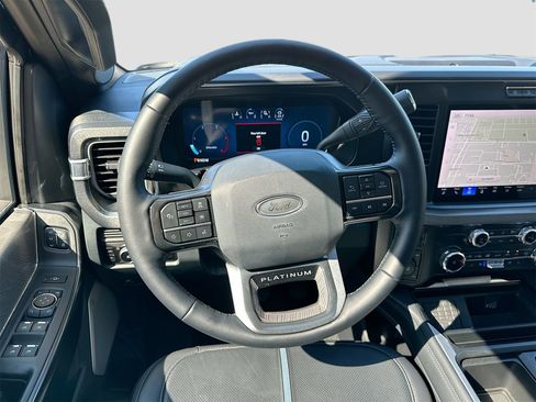 Used 2025 Ford F250 Platinum w/ FX4 Off-Road Package image 22