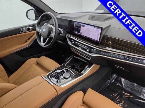 Certified 2025 BMW X5 xDrive50e w/ Parking Assistance Package image 16
