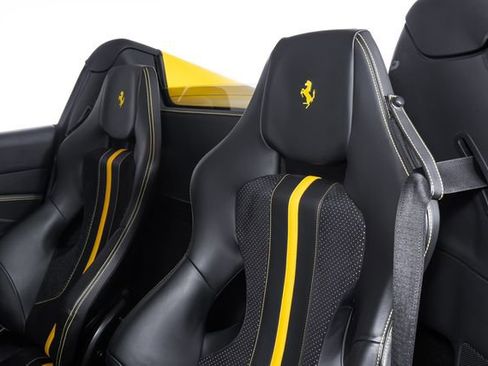 Certified 2021 Ferrari F8 Tributo image 19