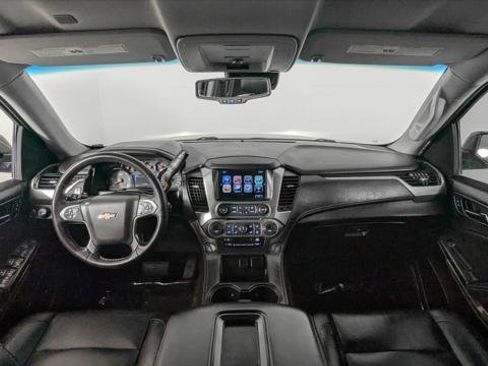 Used 2019 Chevrolet Tahoe LT image 28