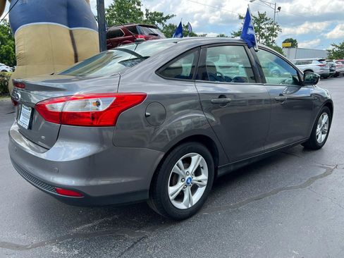 Used 2013 Ford Focus SE FWD image 6