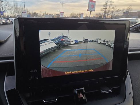 Certified 2025 Toyota Corolla XSE image 26