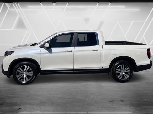 Used 2017 Honda Ridgeline RTS image 6