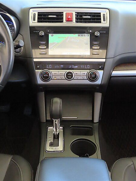 Used 2015 Subaru Outback 3.6R Limited AWD/4WD image 16
