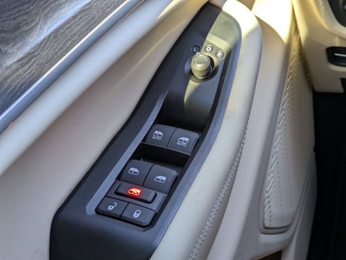 New 2025 Jeep Grand Cherokee Limited image 27