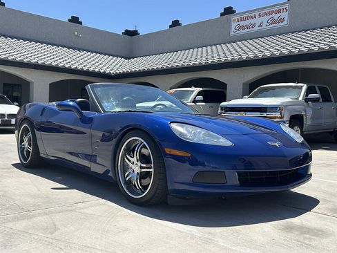 Used 2005 Chevrolet Corvette Convertible w/ Preferred Equipment Group RWD image 8