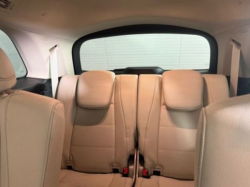 Used 2022 Mercedes-Benz GLS 450 4MATIC image 27