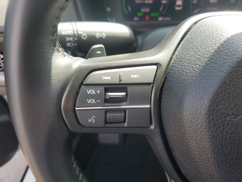 Used 2024 Honda Accord EX-L image 15