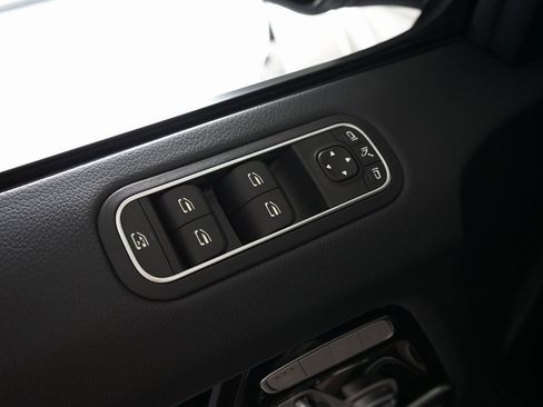 Used 2021 Mercedes-Benz G 550 image 25