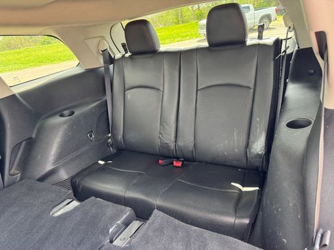 Used 2015 Dodge Journey R/T w/ Flexible Seating Group AWD/4WD image 17