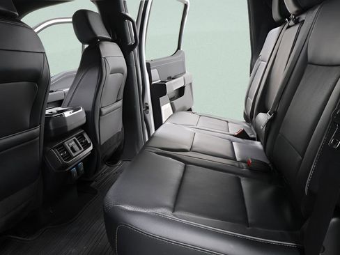 Used 2024 Ford F150 Lariat w/ Equipment Group 502A High image 26