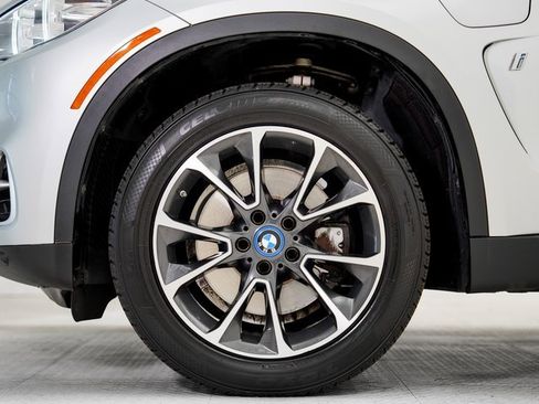 Used 2018 BMW X5 xDrive40e image 26