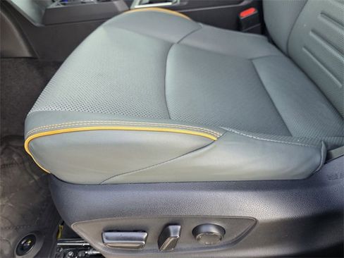 Certified 2025 Toyota Tacoma 4x4 Double Cab Hybrid image 20