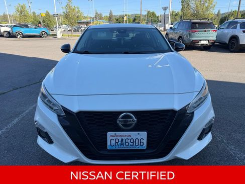 Certified 2022 Nissan Altima 2.5 SR w/ Midnight Edition Package FWD image 4