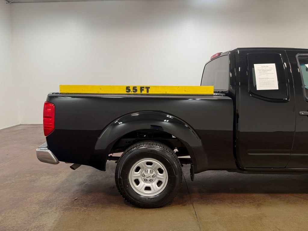 Used 2015 Nissan Frontier S RWD image 30