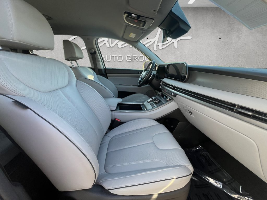 Used 2025 Hyundai Palisade SEL FWD image 24