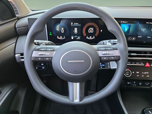 Certified 2025 Hyundai Tucson Blue AWD/4WD image 23