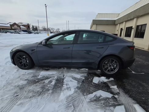 Used 2021 Tesla Model 3 Long Range image 2