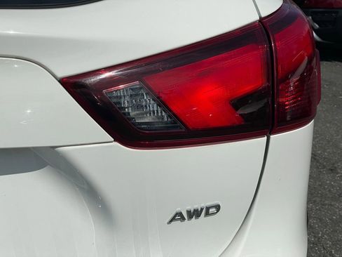Used 2018 Nissan Rogue Sport S w/ S Appearance Package AWD/4WD image 29