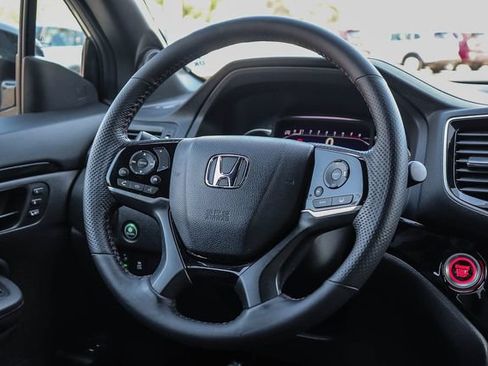 Used 2024 Honda Passport Black Edition image 15