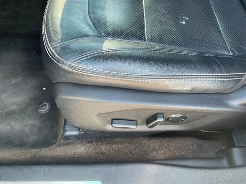 Used 2016 Ford Explorer Limited FWD image 18